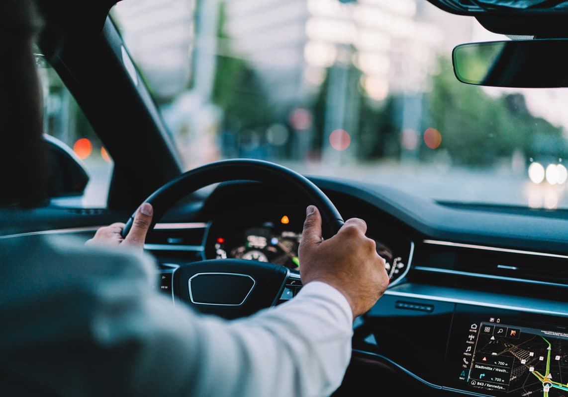 Taxi en Outeiro de Rei para Reuniones